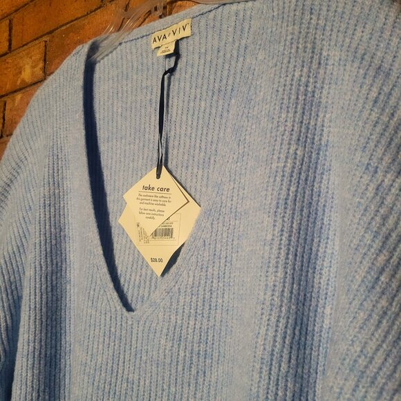 NWT Ava & Viv Women's Light Blue V-Neck Pullover Long Sleeve Sweater - Size 2X - Picture 2 of 12